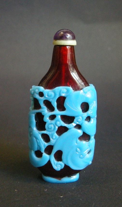 Rare Overlay glass Snuff Bottle Turquoise and  red rubis | MasterArt